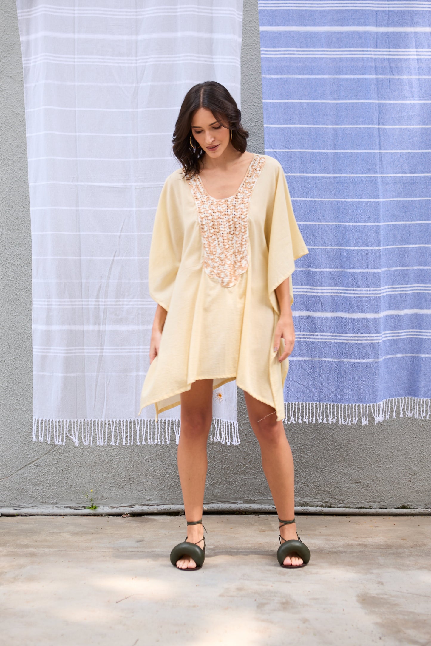 Caftan Saint Barth Crochê Curto
