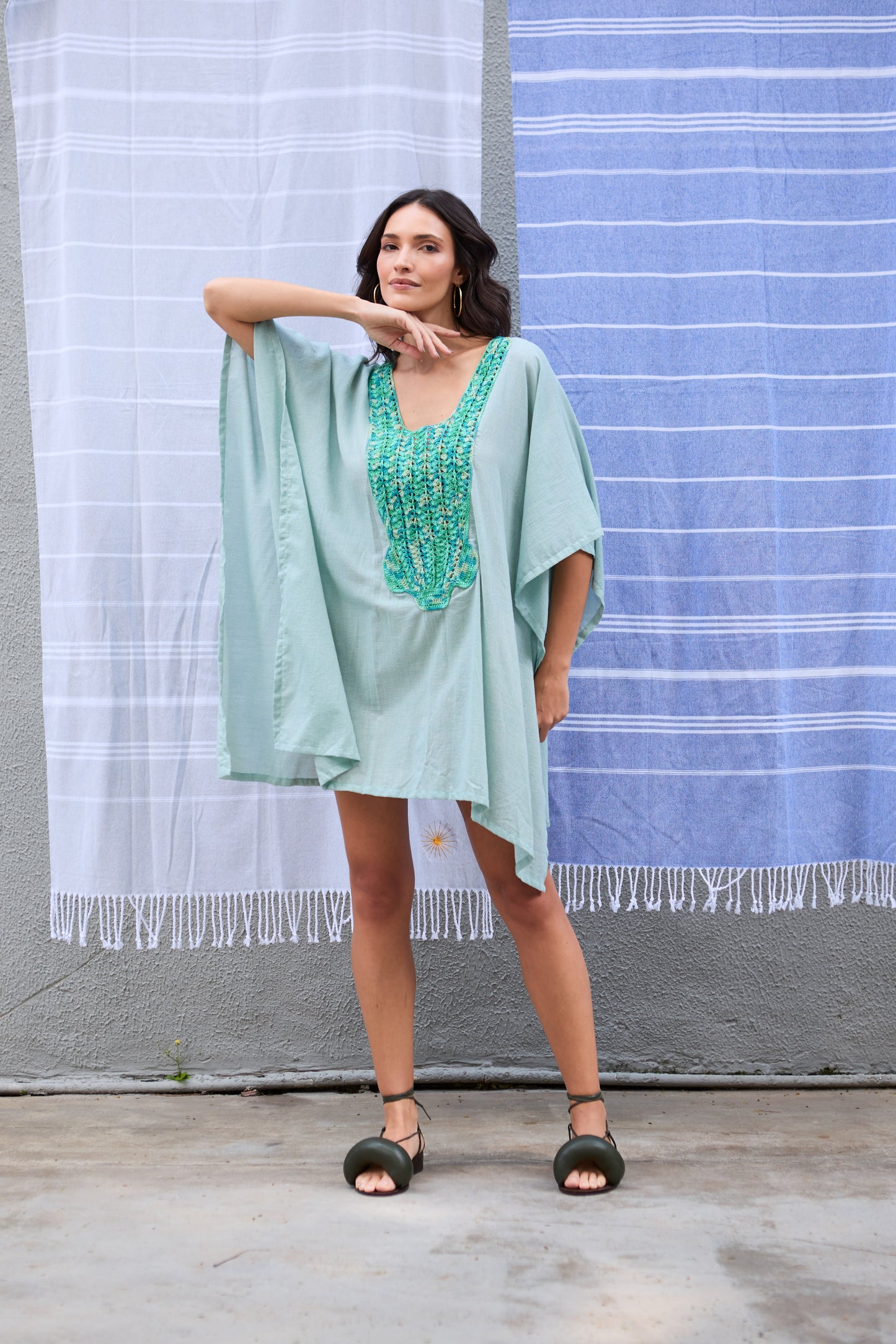 Caftan Saint Barth Crochê Curto