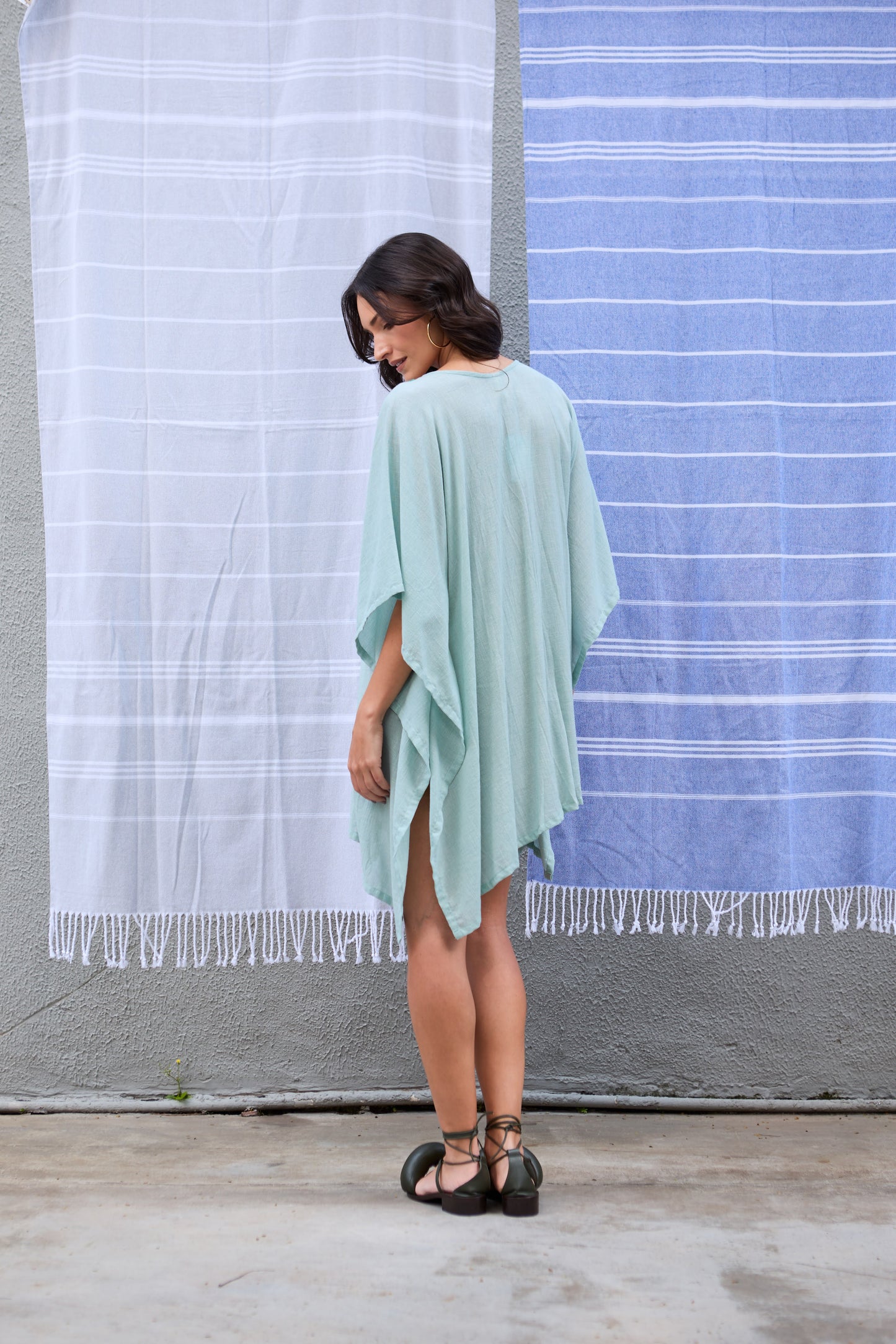 Caftan Saint Barth Crochê Curto