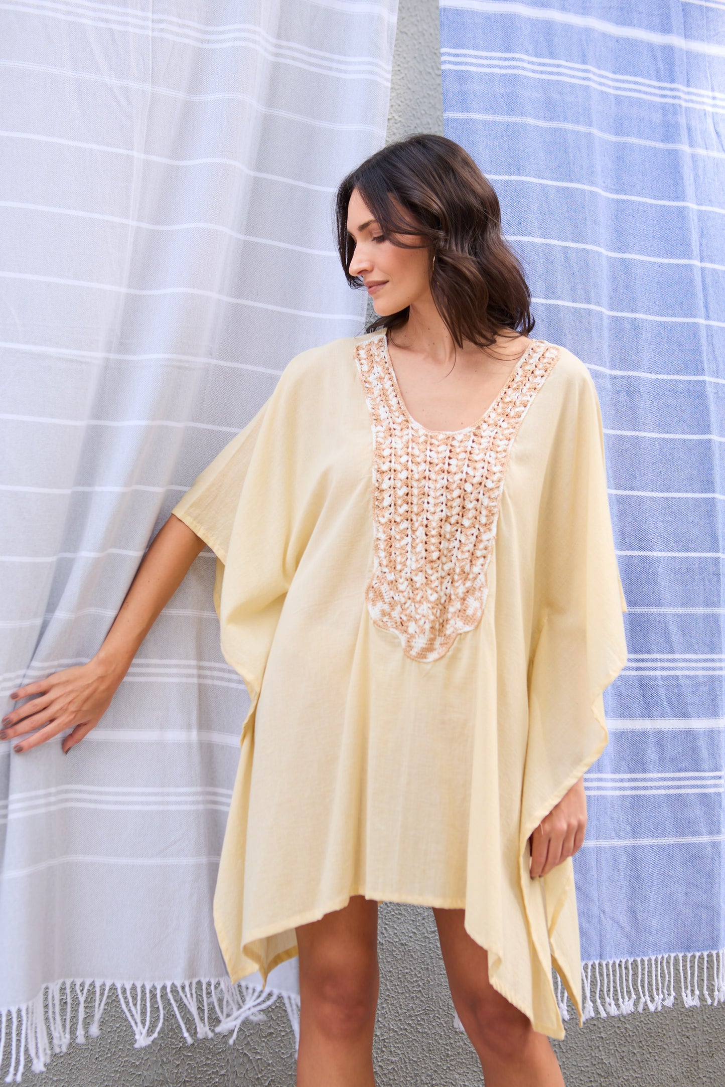 Caftan Saint Barth Crochê Curto